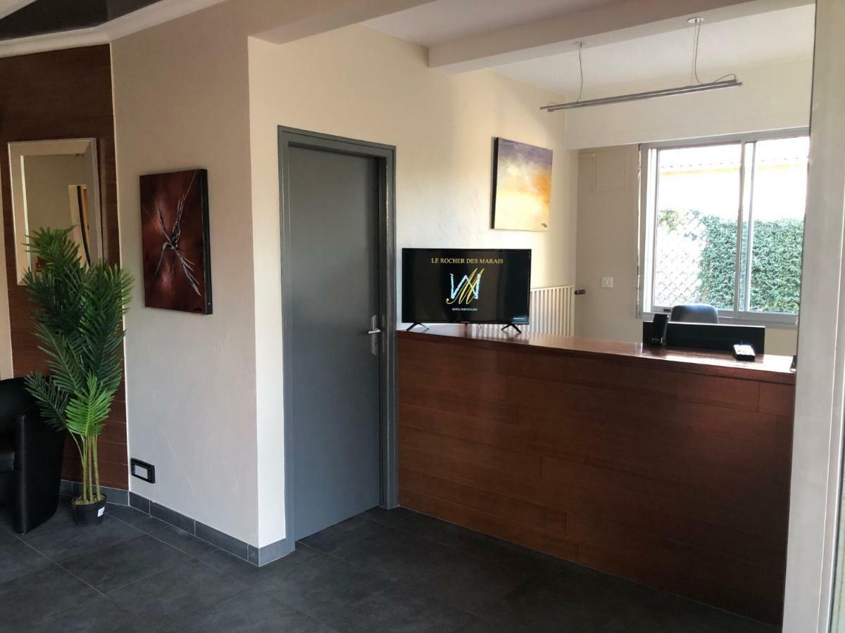 Hotel Particulier Le Rocher Des Marais 